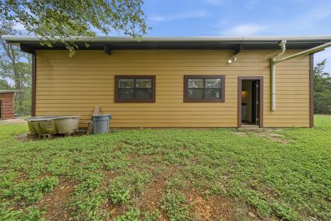 169 Ann Powell Road Smithville TX 78957