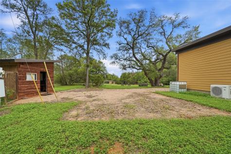 169 Ann Powell Road Smithville TX 78957
