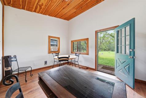 169 Ann Powell Road Smithville TX 78957