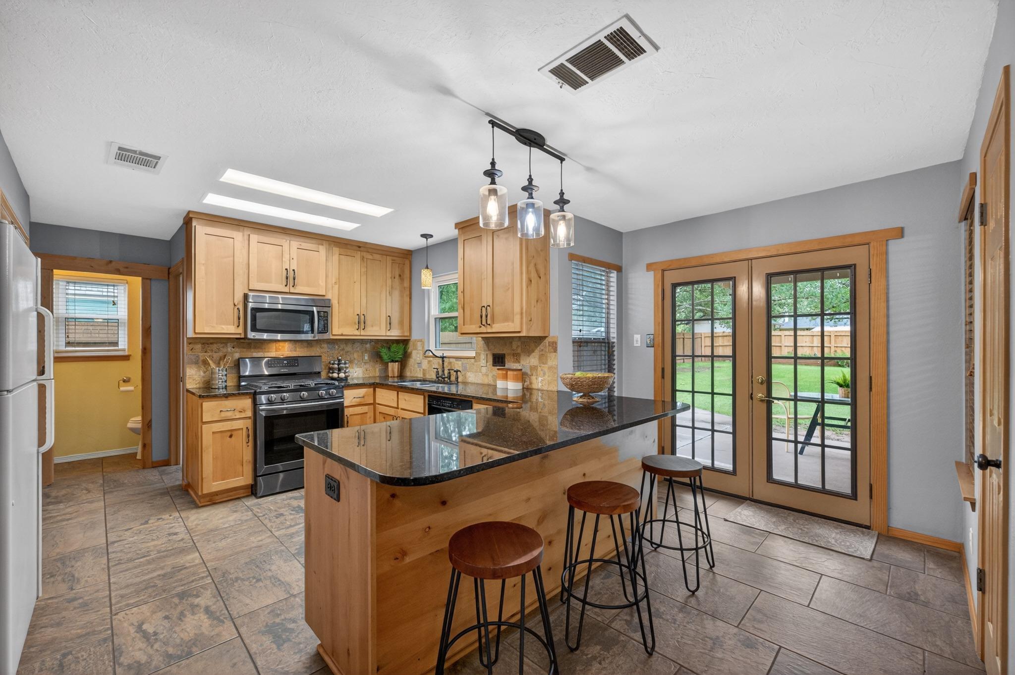 1200 Mountain View Drive Pflugerville TX 78660