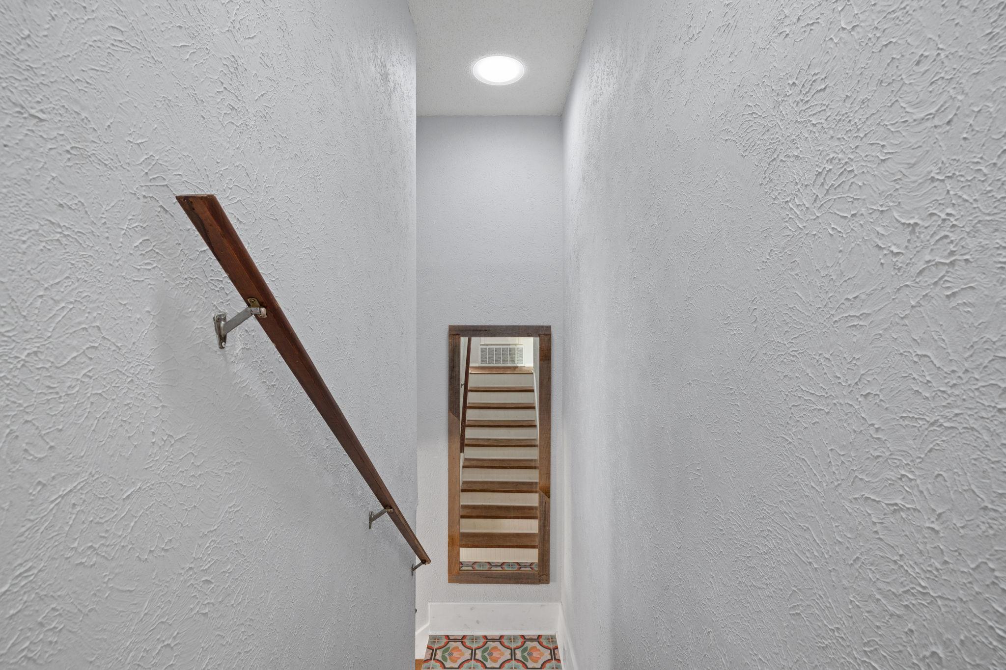 2715 Harleyhill Drive Austin TX 78745