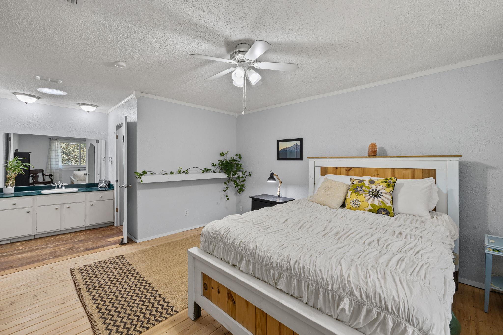 2715 Harleyhill Drive Austin TX 78745