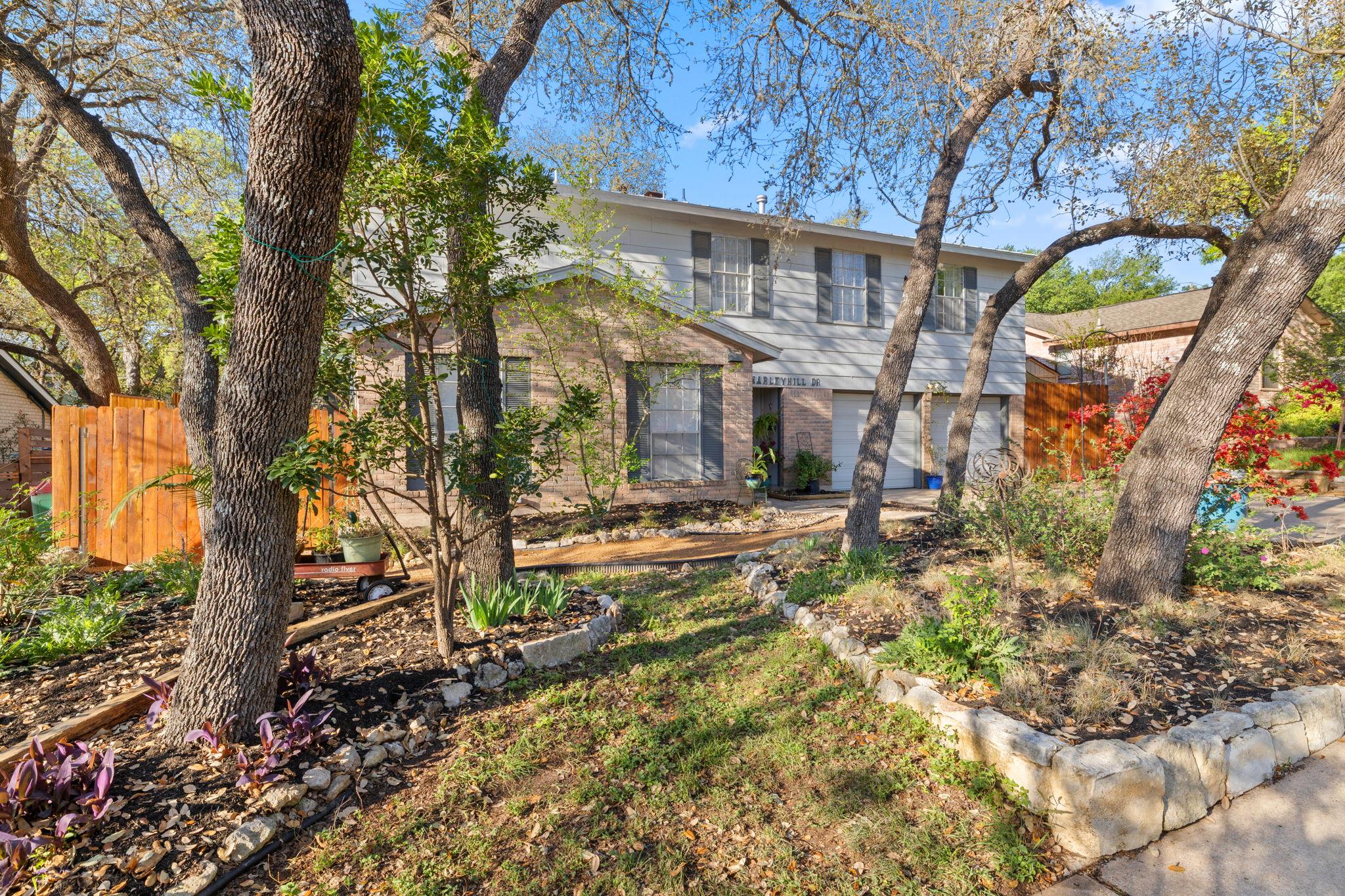 2715 Harleyhill Drive Austin TX 78745