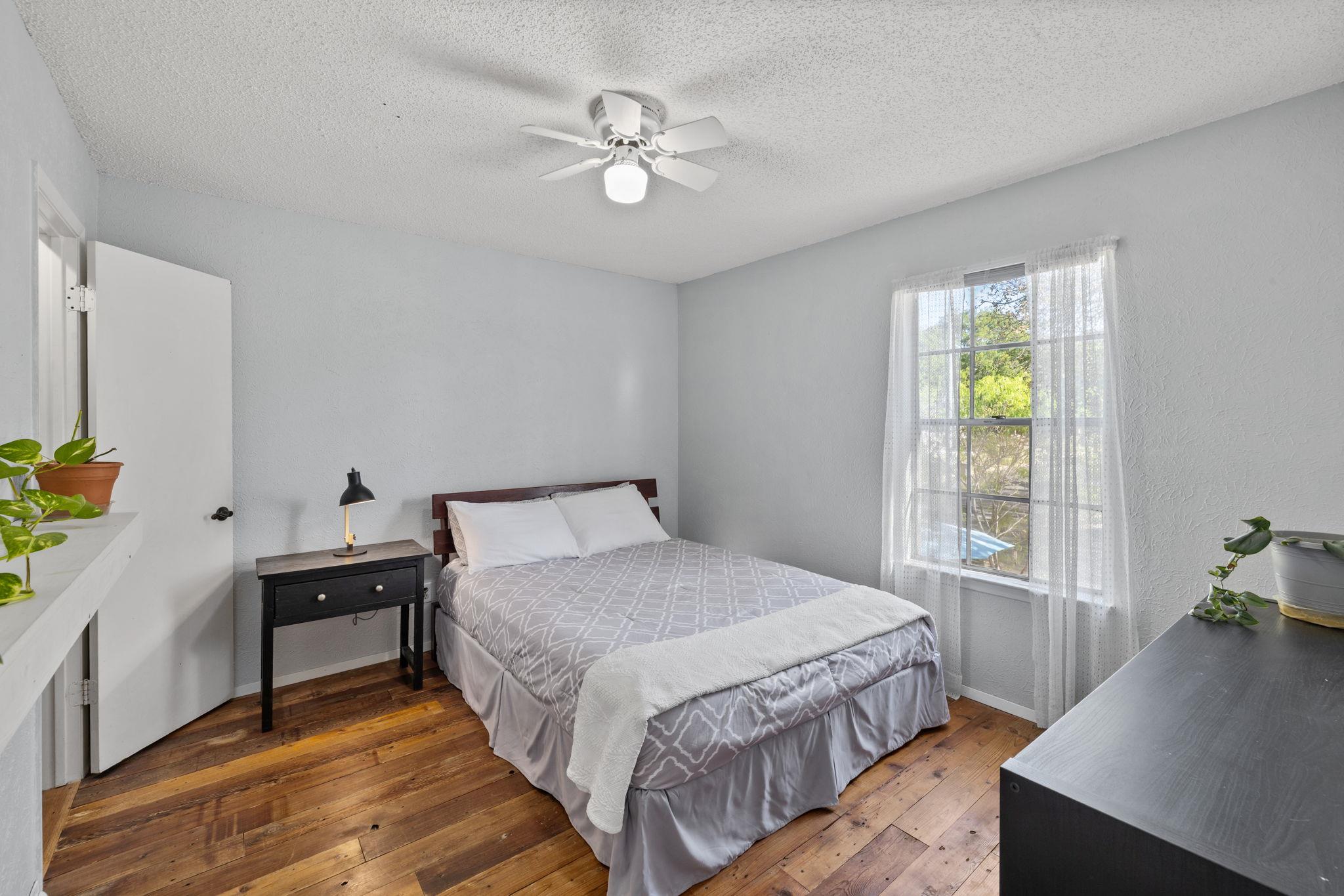2715 Harleyhill Drive Austin TX 78745