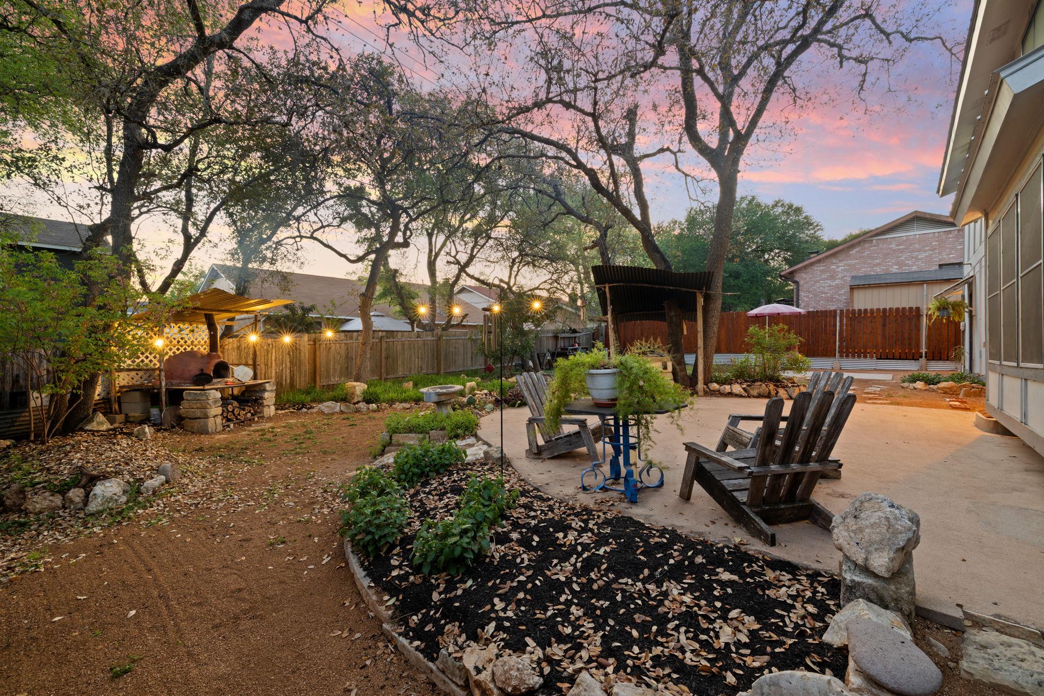 2715 Harleyhill Drive Austin TX 78745