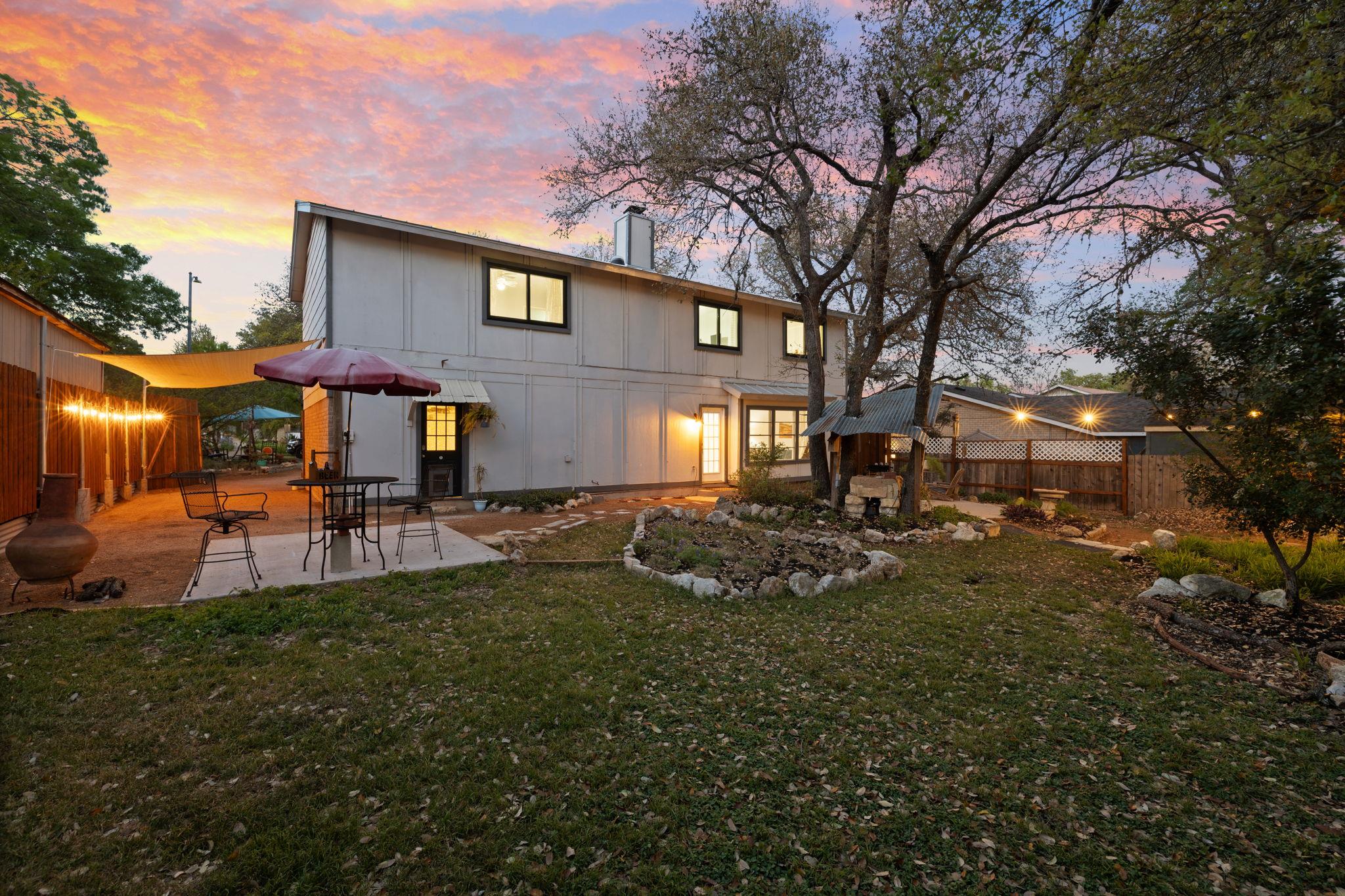 2715 Harleyhill Drive Austin TX 78745