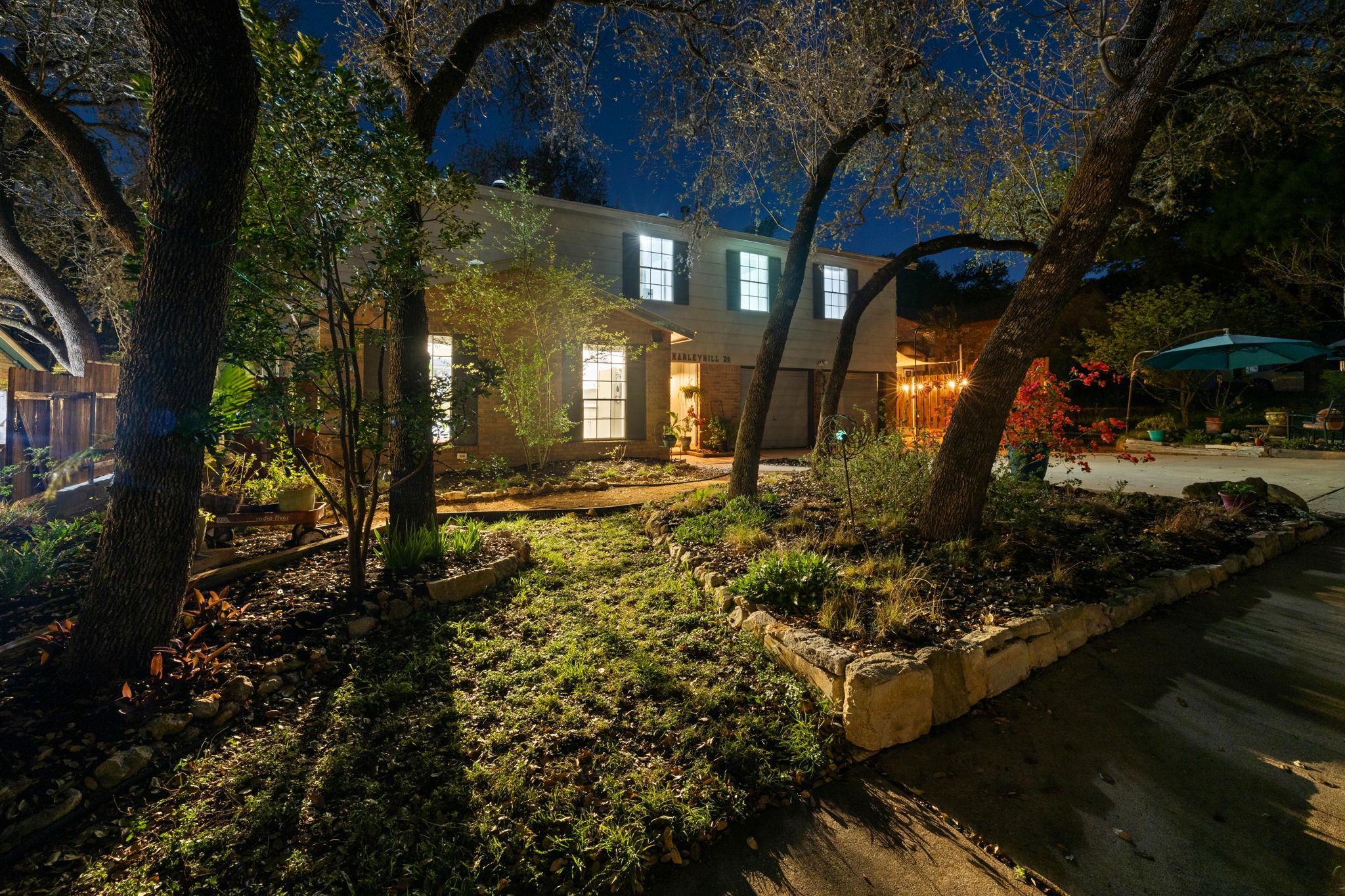 2715 Harleyhill Drive Austin TX 78745