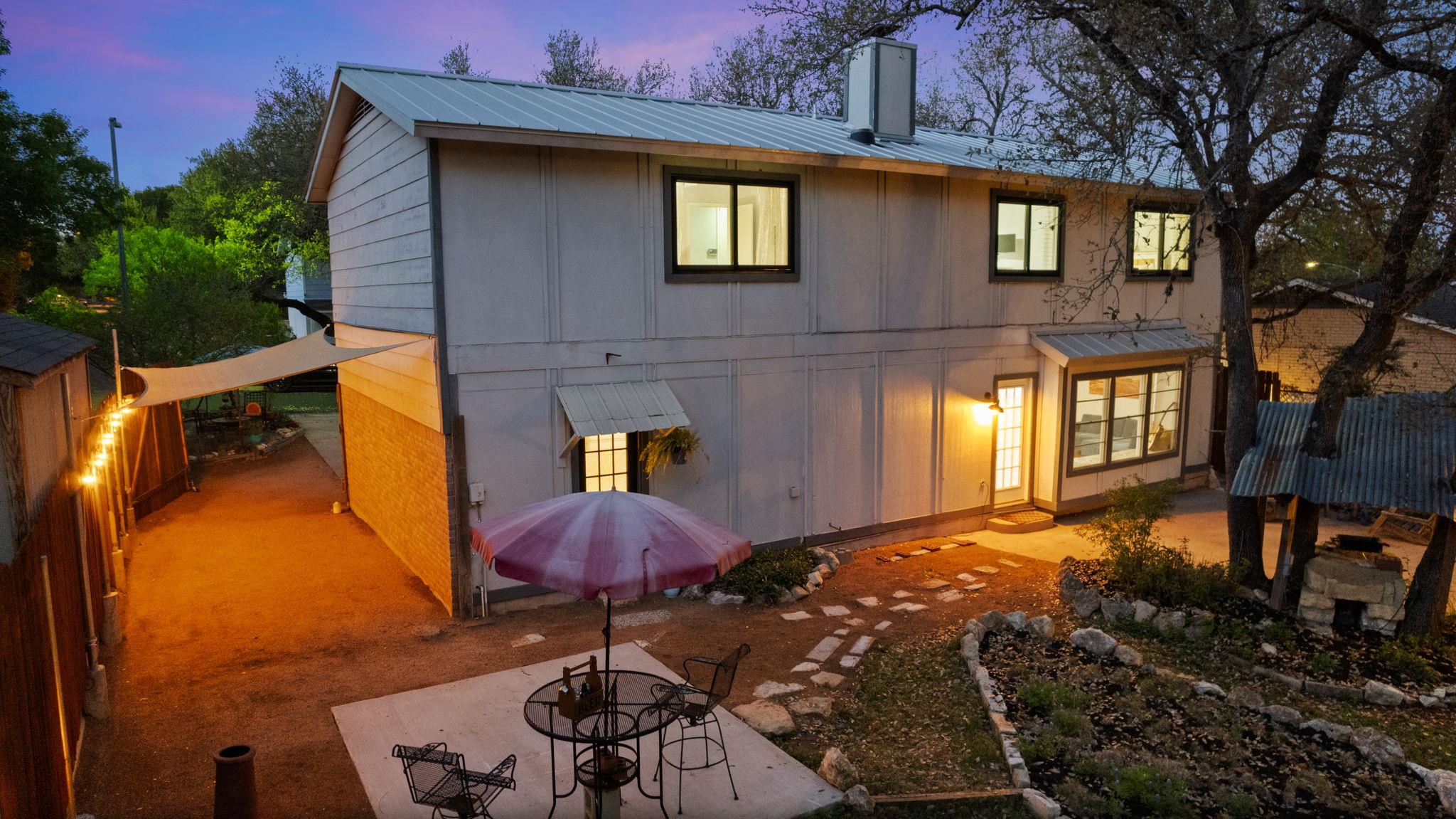 2715 Harleyhill Drive Austin TX 78745