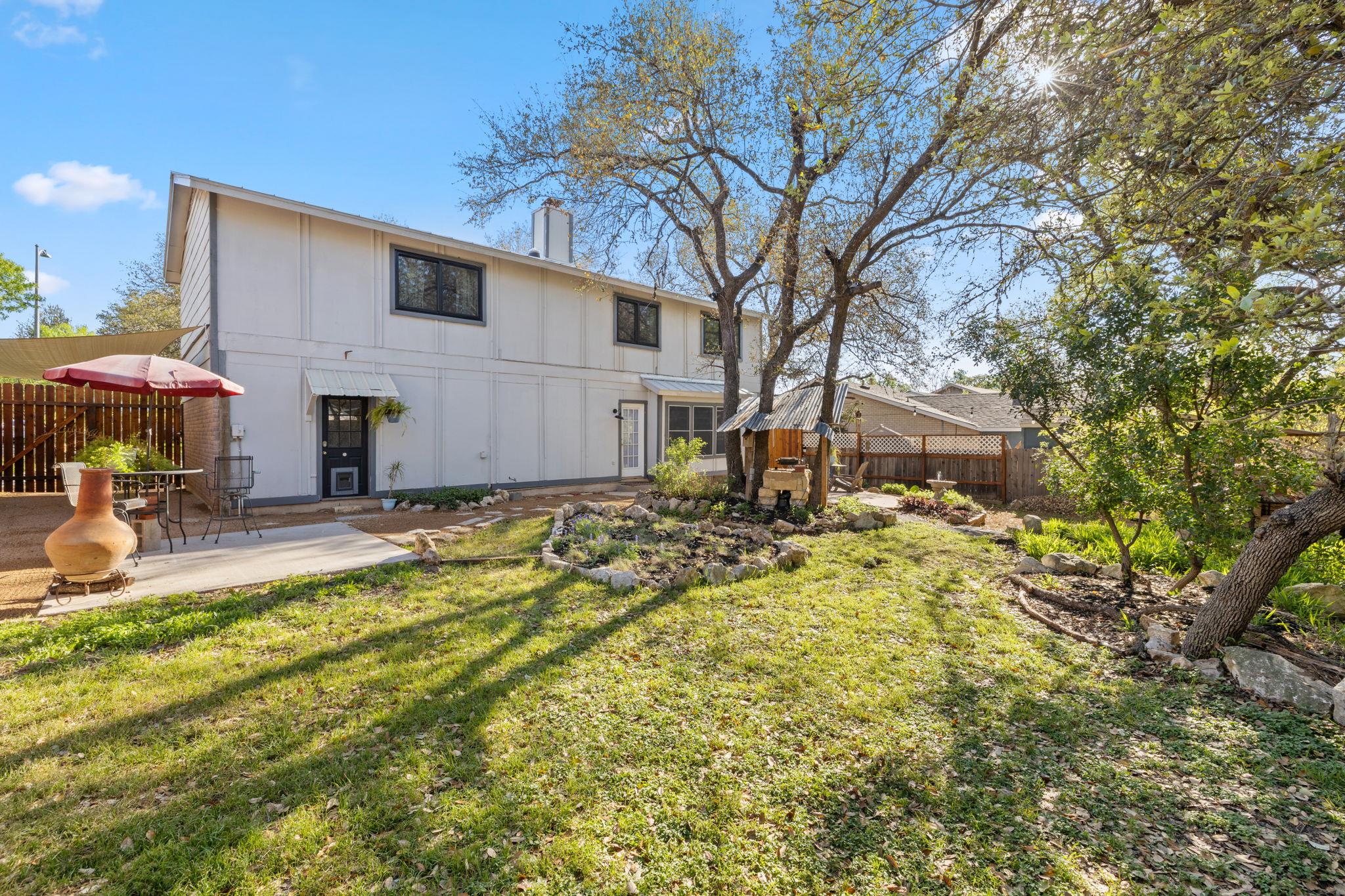 2715 Harleyhill Drive Austin TX 78745