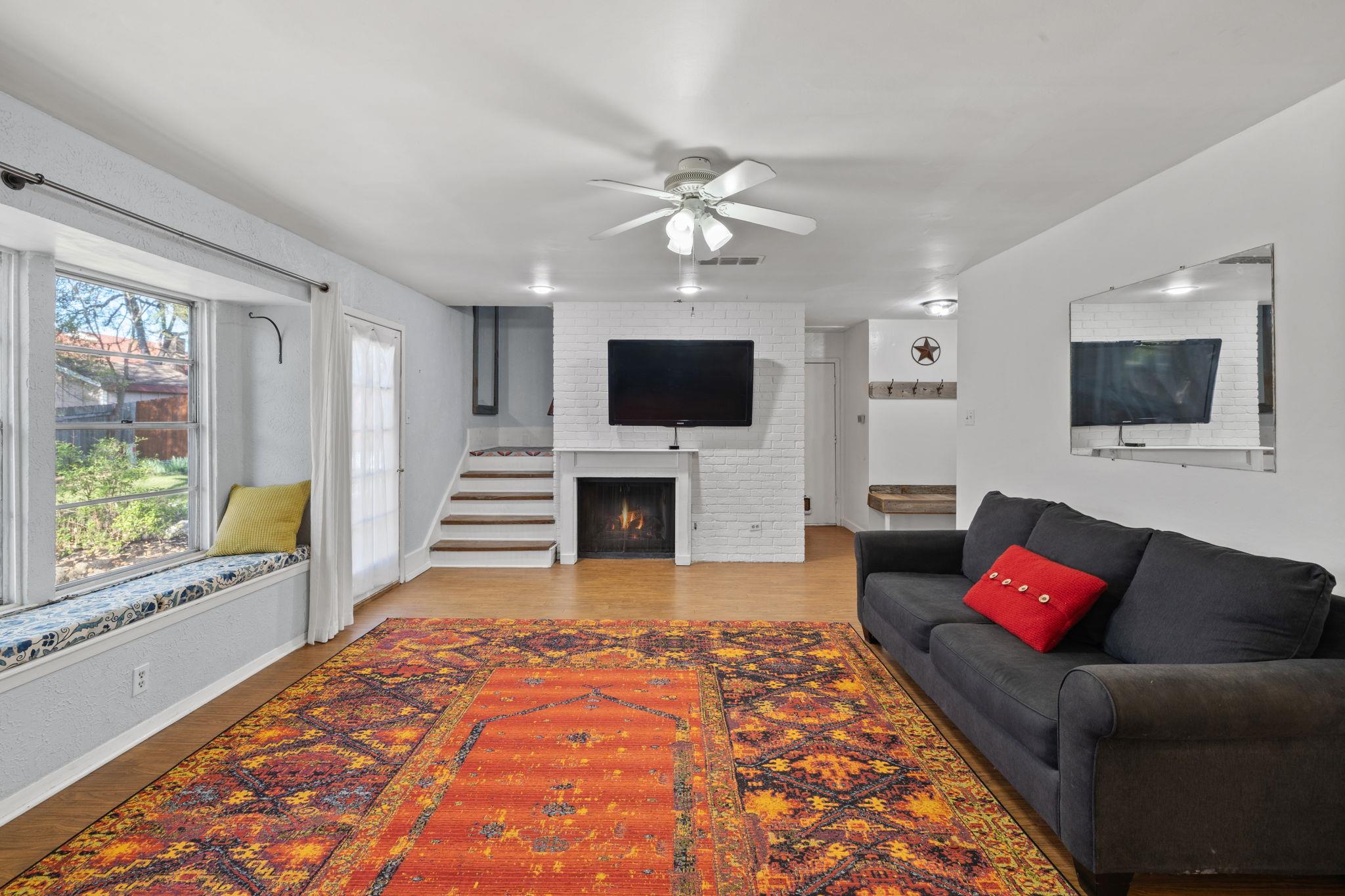 2715 Harleyhill Drive Austin TX 78745