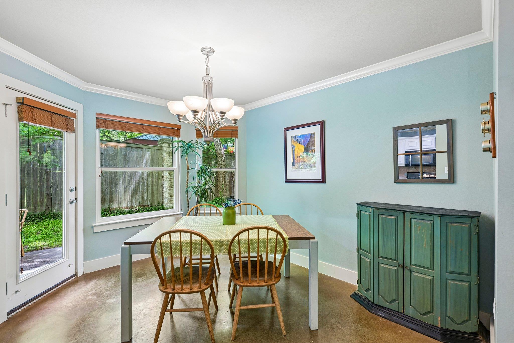 4413 Barrow Avenue Austin TX 78751