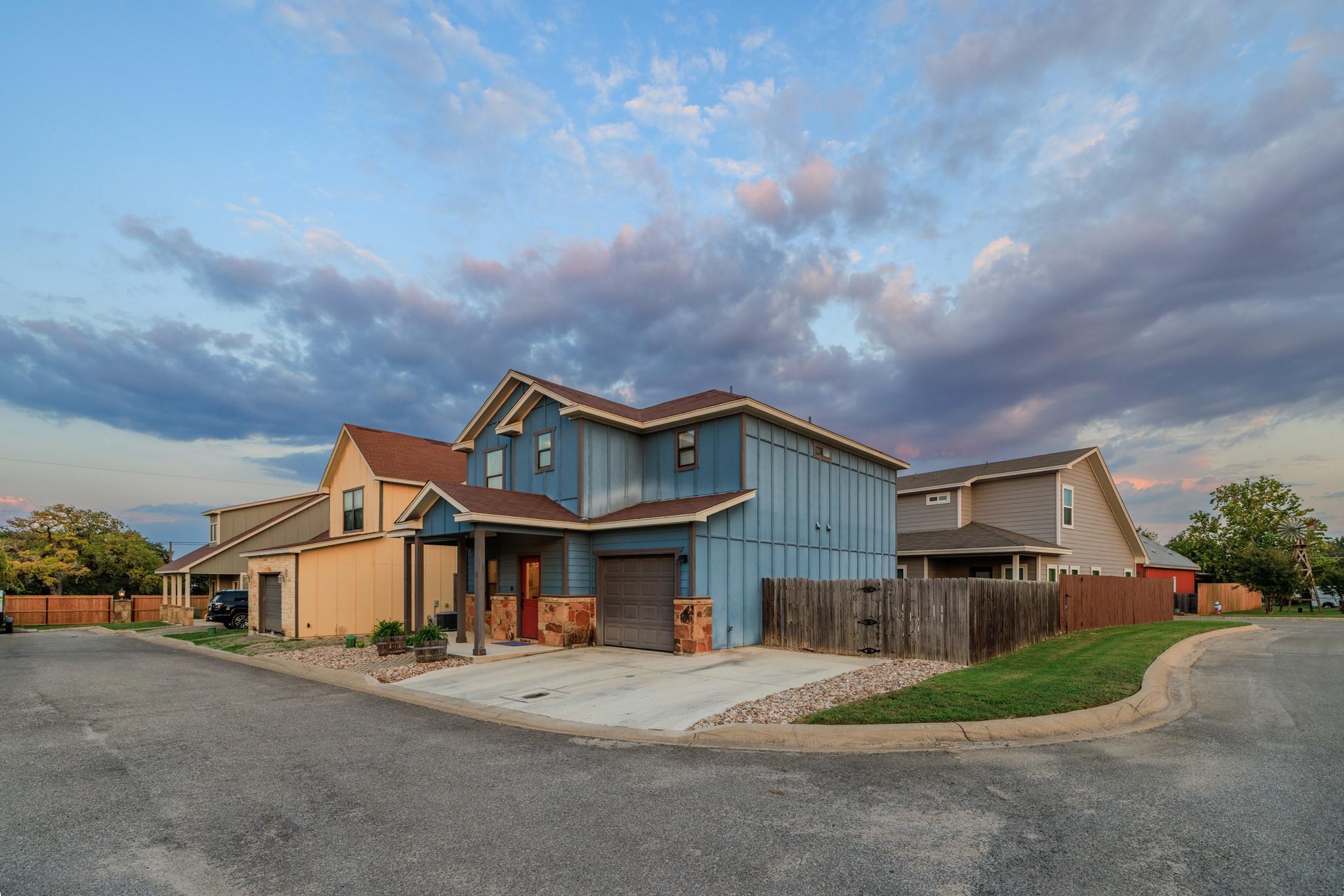 510 Mueller Street Fredericksburg TX 78624