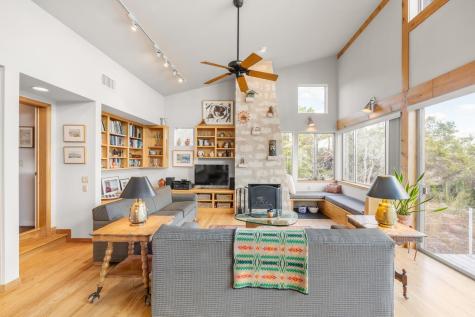 1401 Red Hawk Road Wimberley TX 78676
