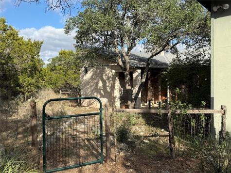 1401 Red Hawk Road Wimberley TX 78676