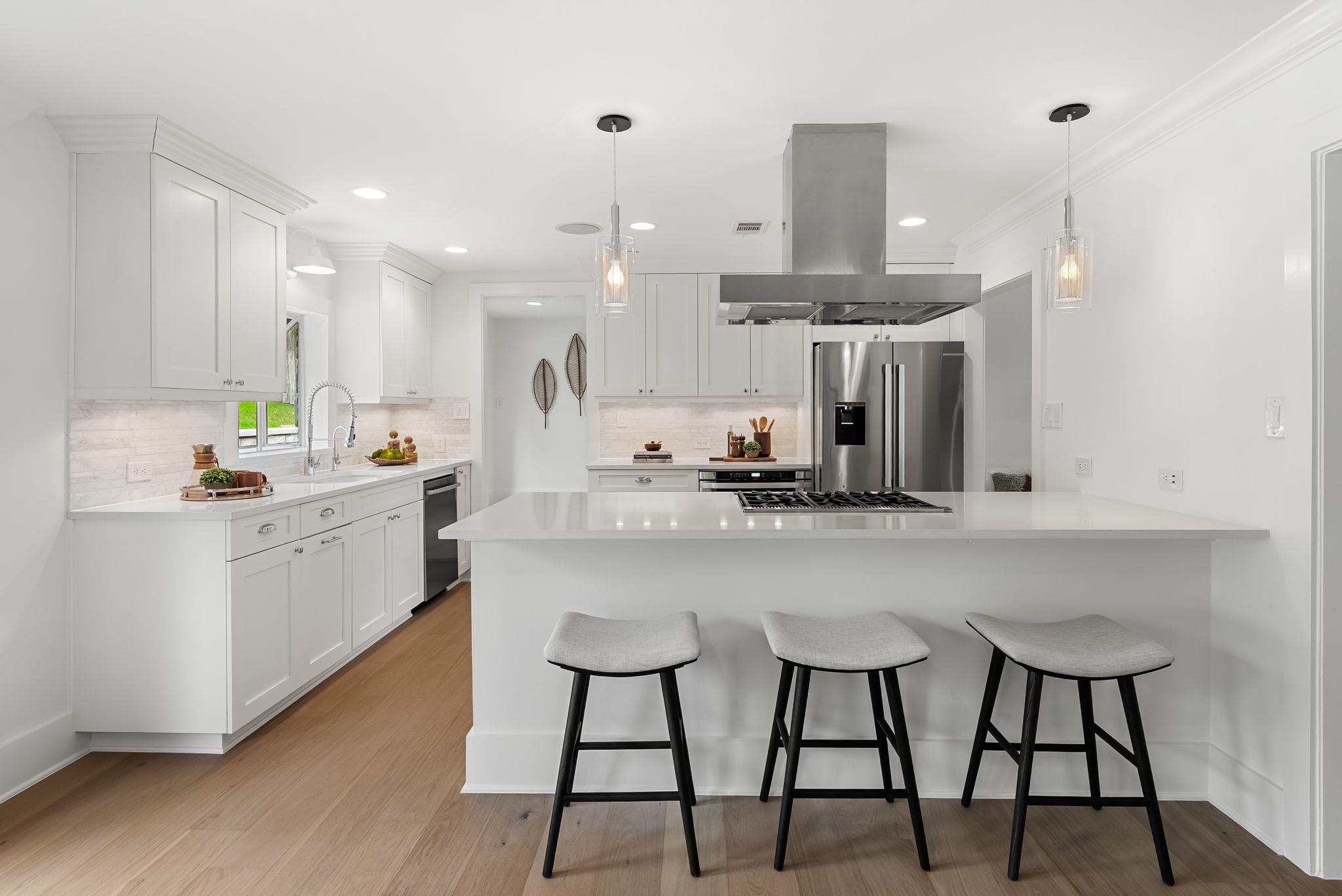 3415 Shinoak Drive Austin TX 78731