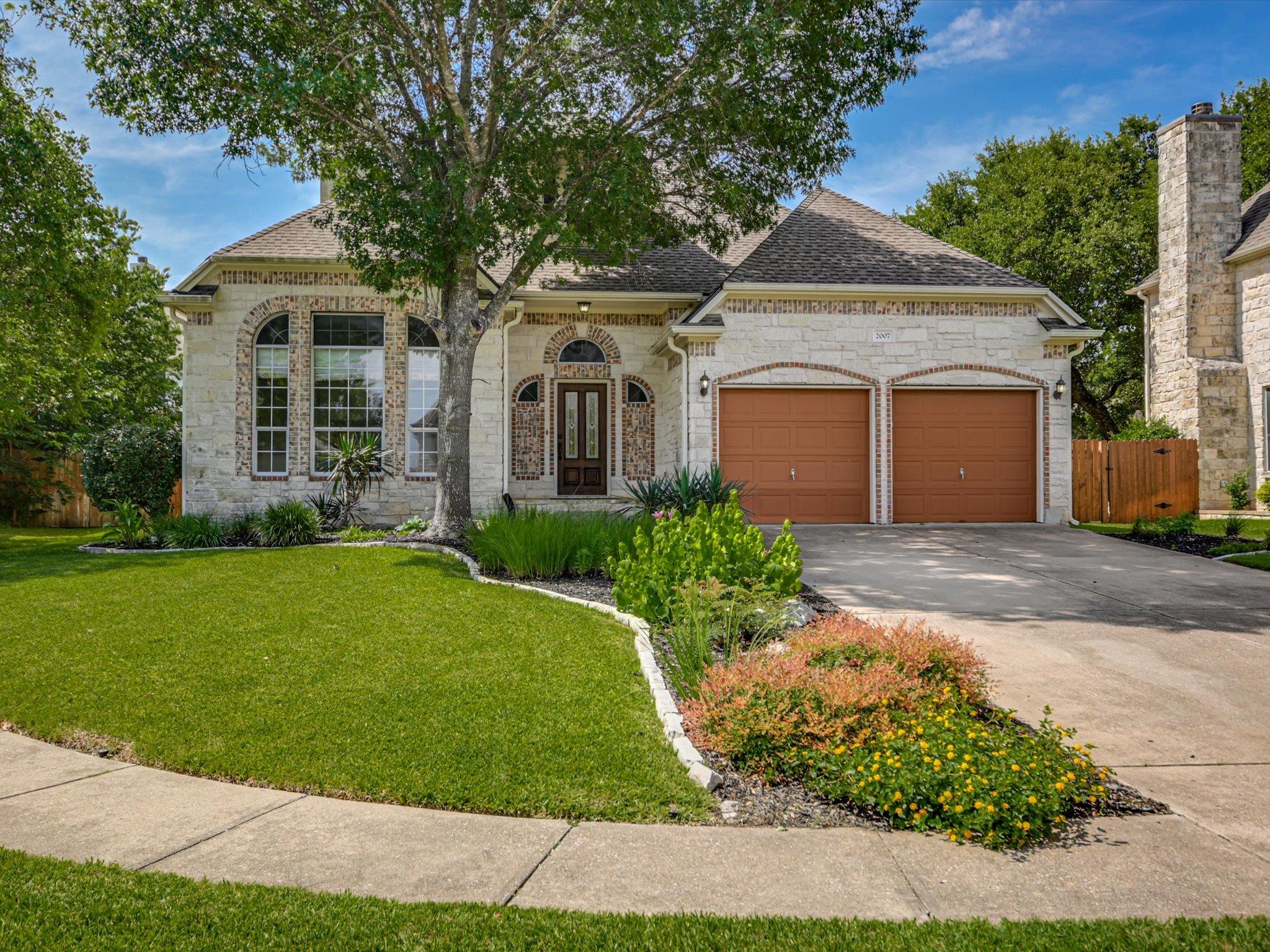 2007 Forest Hill Cove Round Rock TX 78665