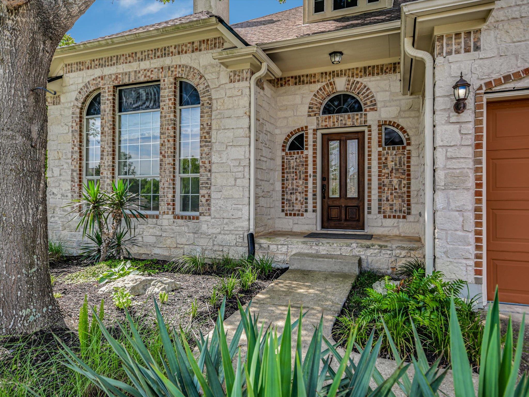 2007 Forest Hill Cove Round Rock TX 78665