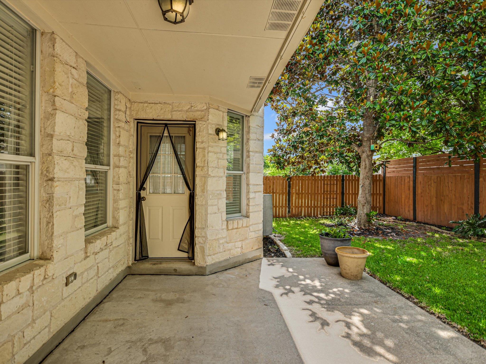 2007 Forest Hill Cove Round Rock TX 78665