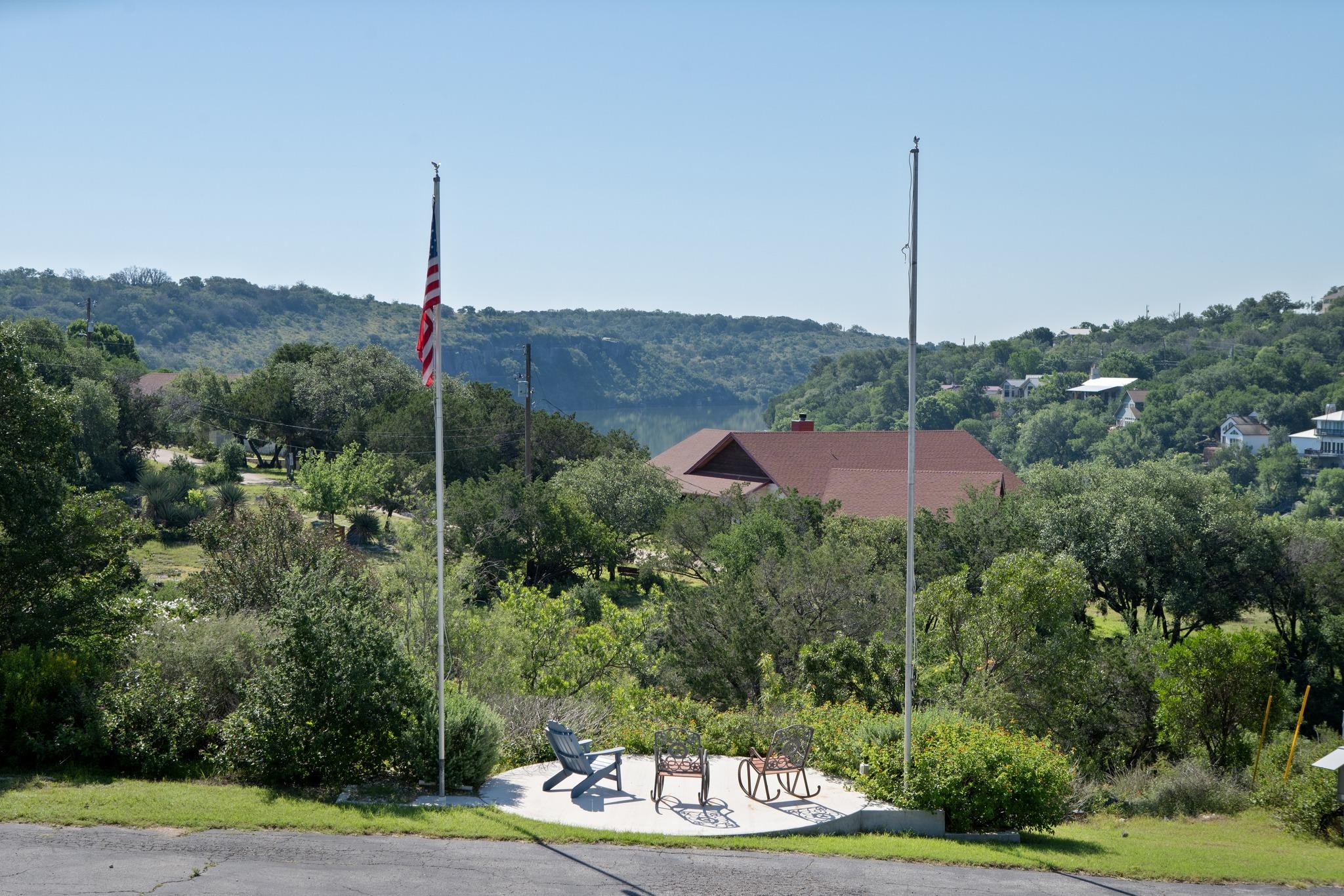 401 Crestview Drive Marble Falls TX 78654