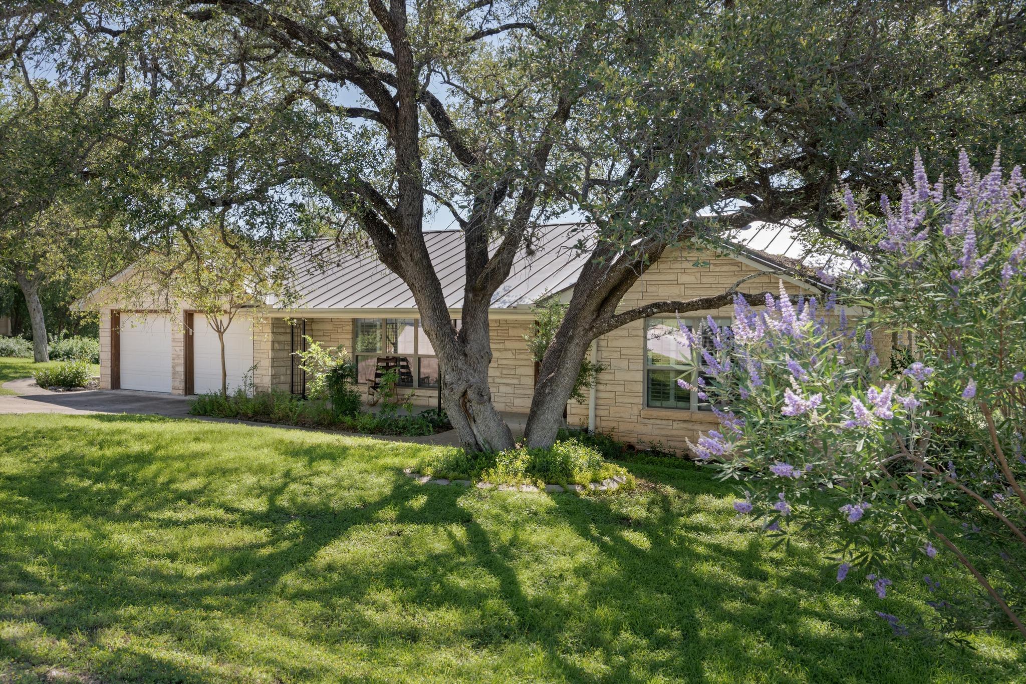 401 Crestview Drive Marble Falls TX 78654