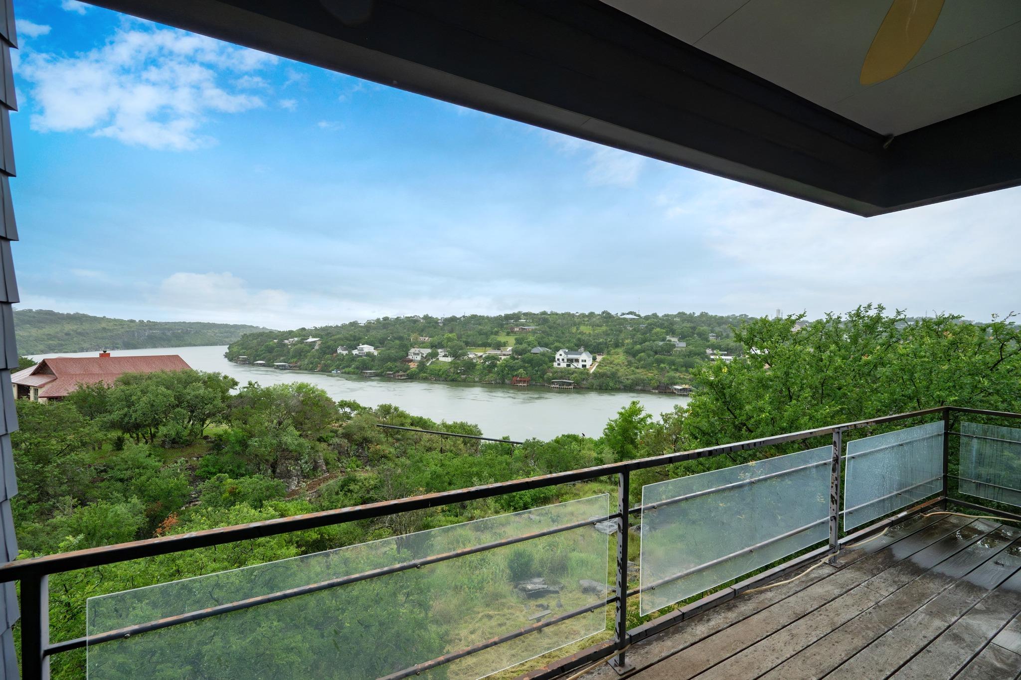 401 Crestview Drive Marble Falls TX 78654