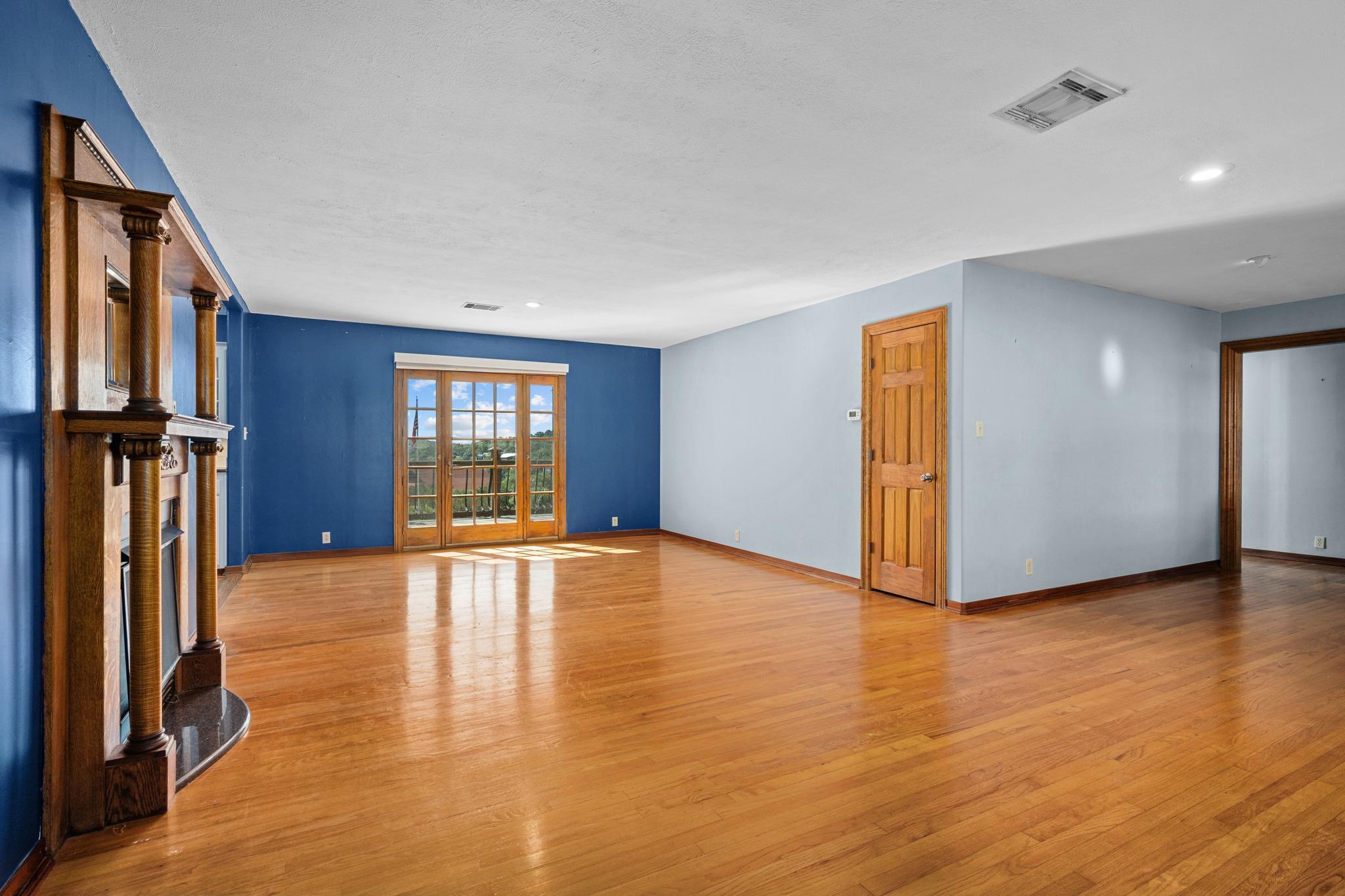 401 Crestview Drive Marble Falls TX 78654
