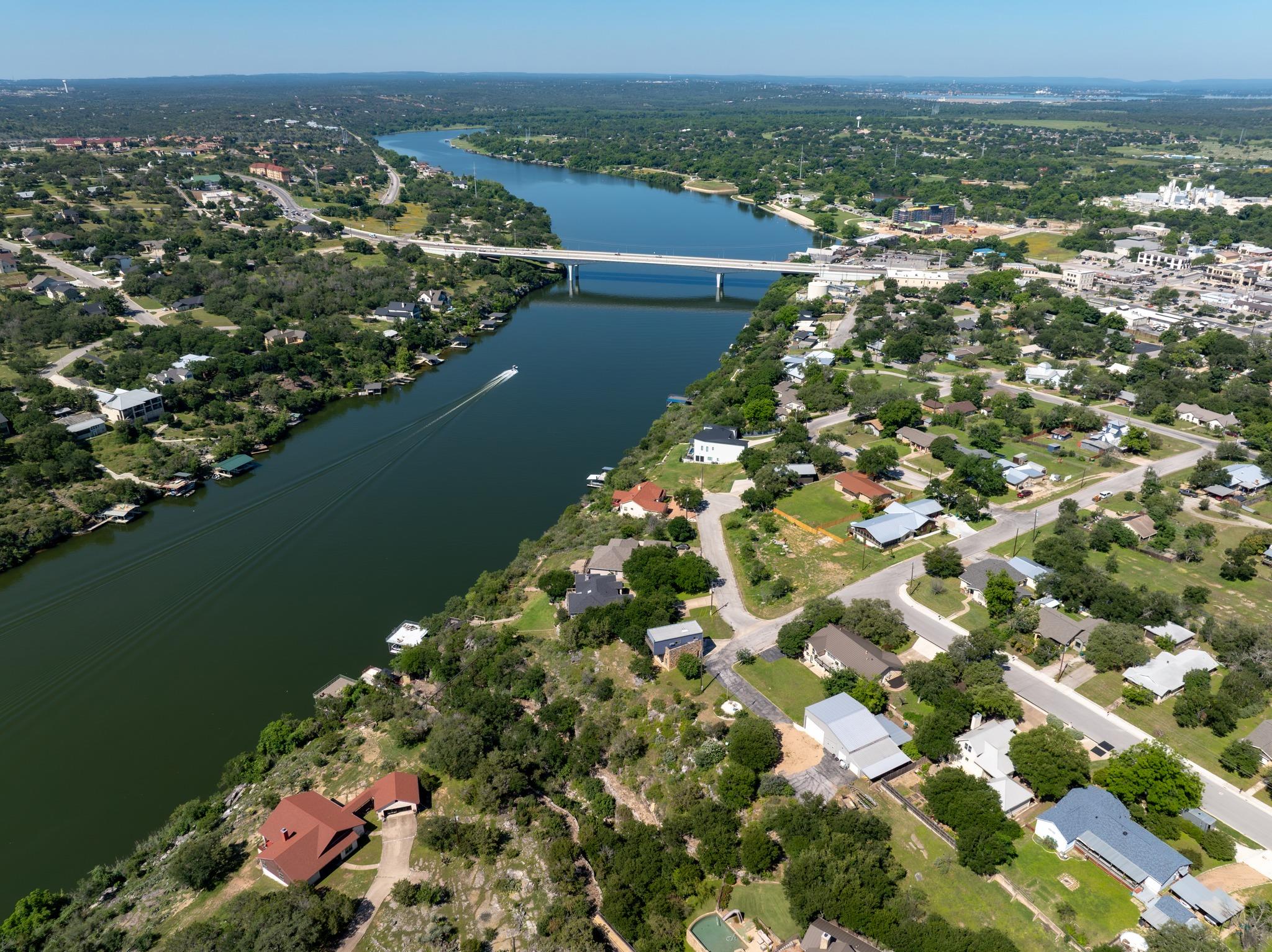 401 Crestview Drive Marble Falls TX 78654