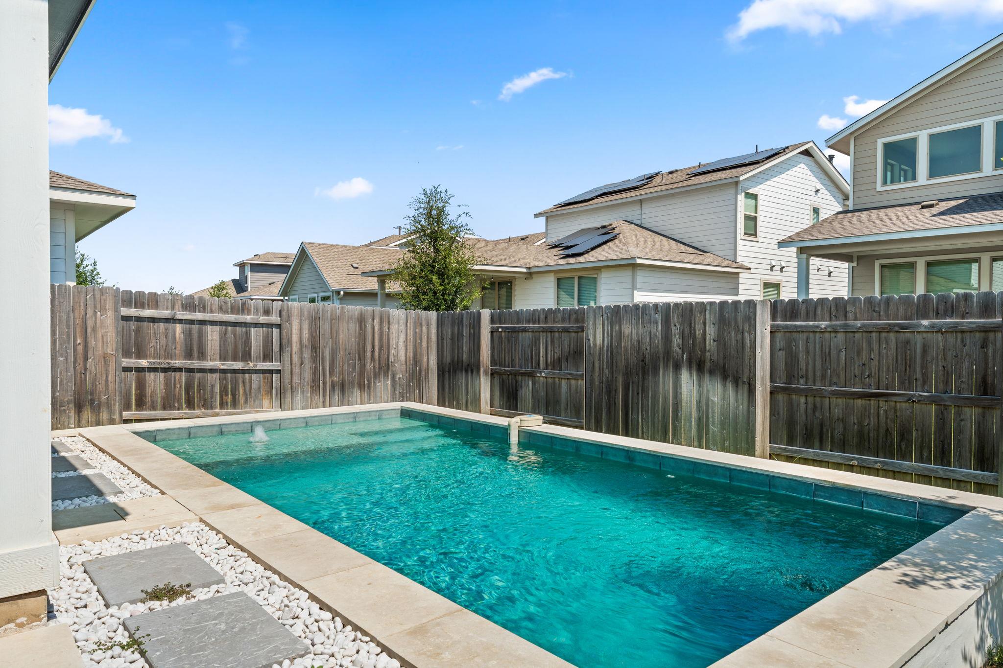 8512 Mckamy Drive Austin TX 78744