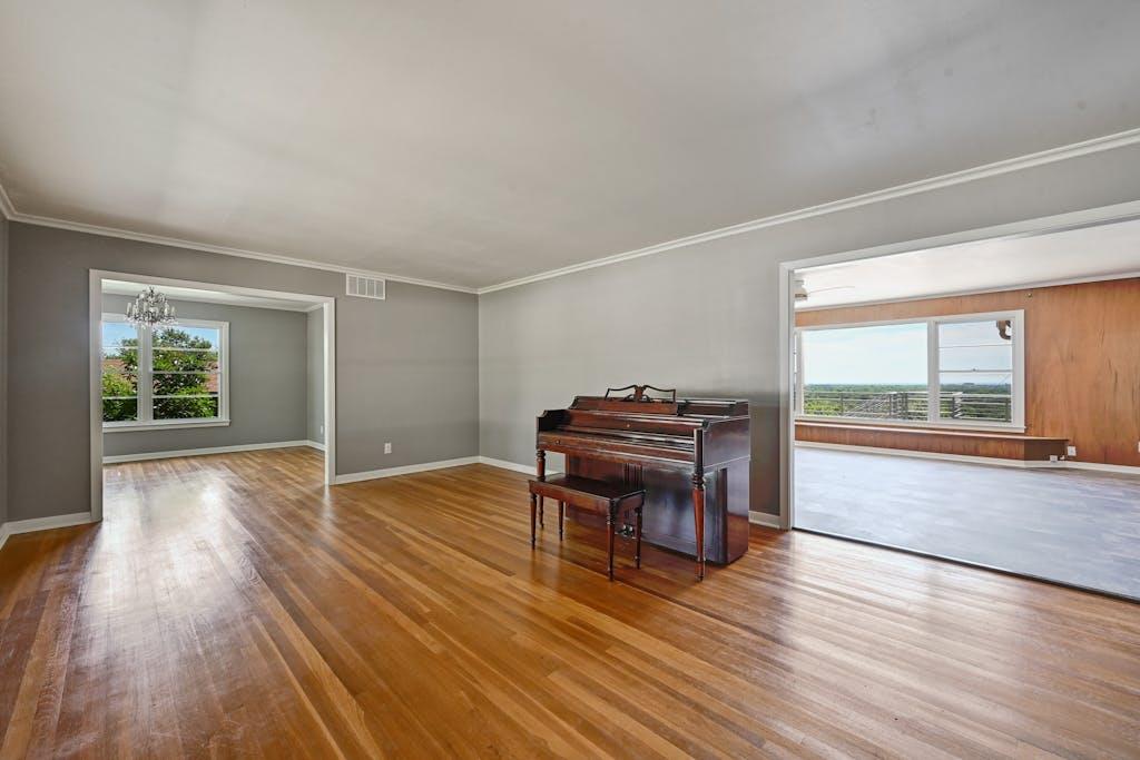 4809 Crestway Drive Austin TX 78731
