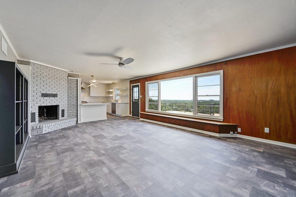 4809 Crestway Drive Austin TX 78731