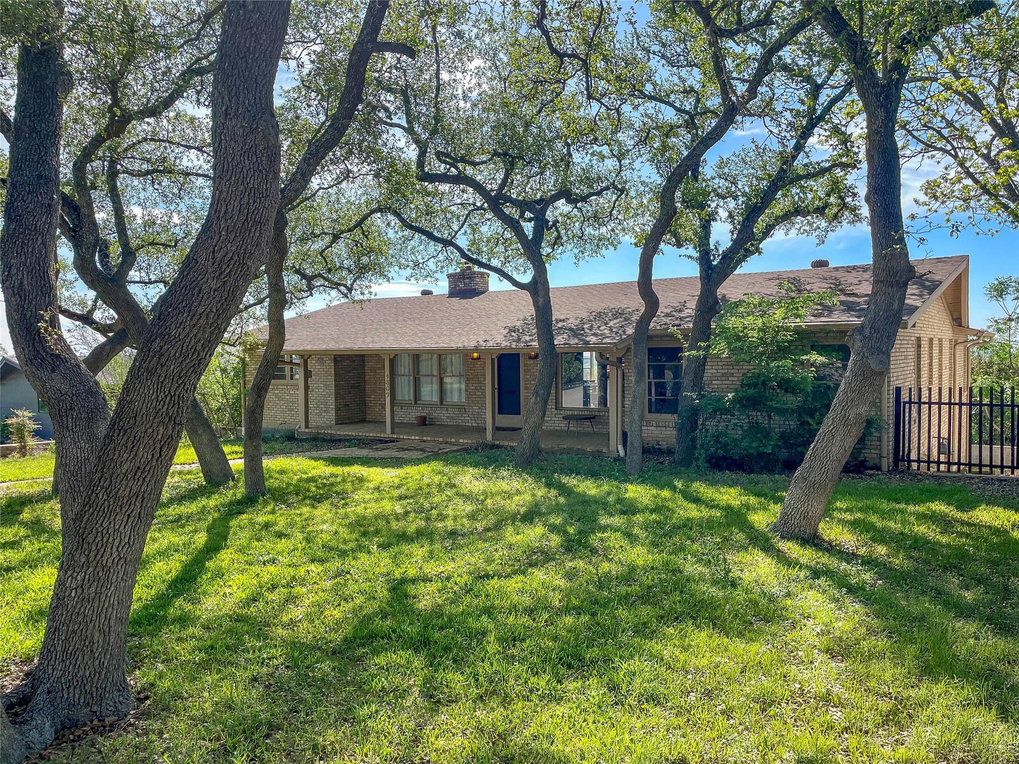 4809 Crestway Drive Austin TX 78731
