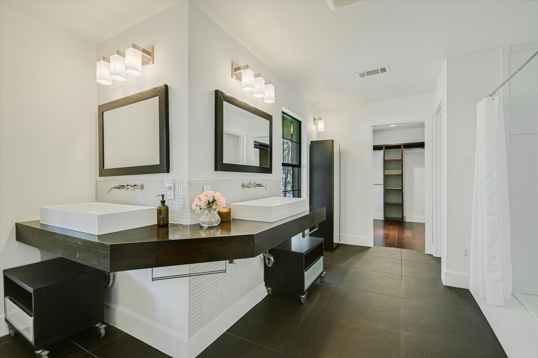 3117 Eanes Circle Austin TX 78746