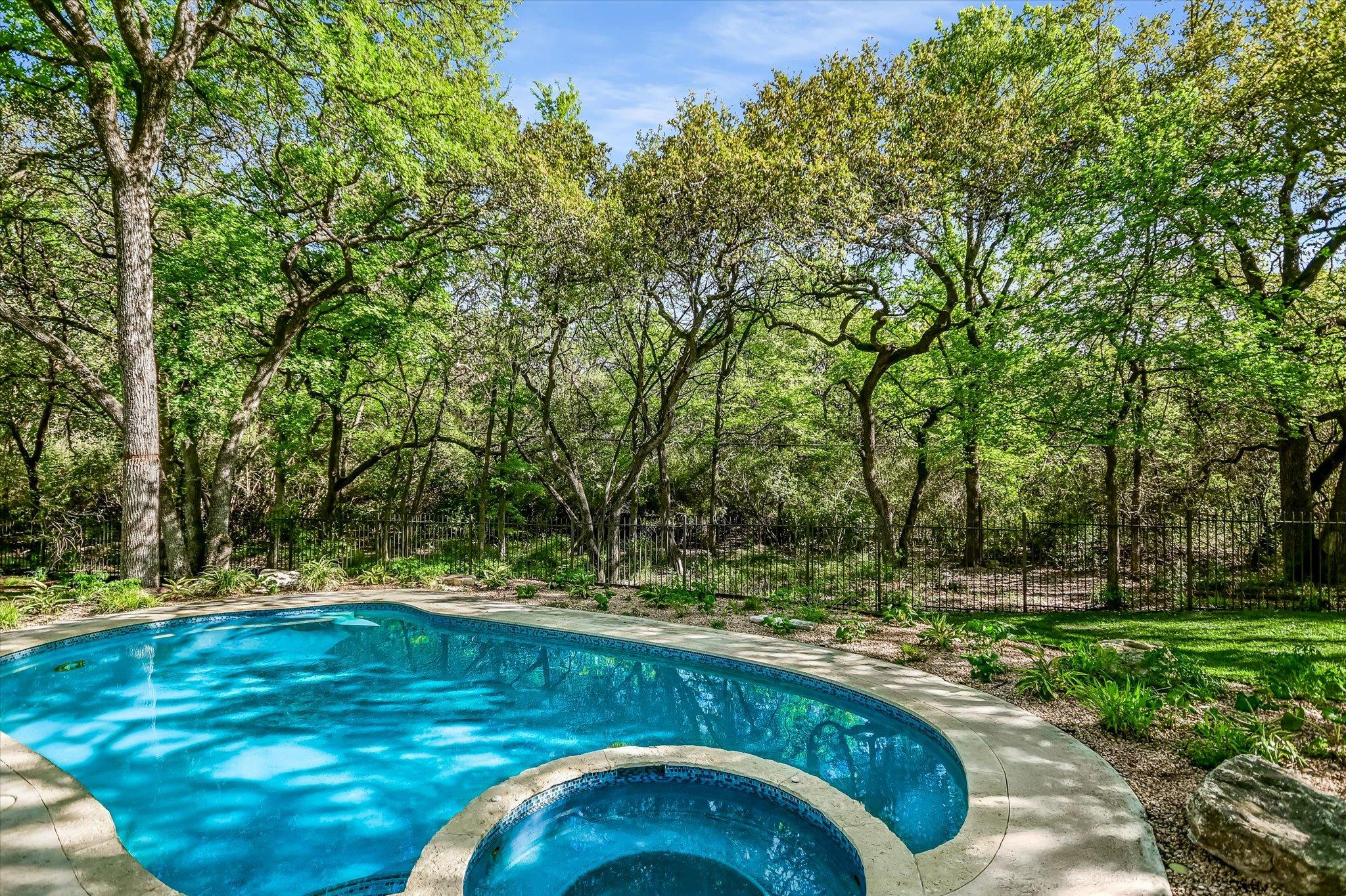 3117 Eanes Circle Austin TX 78746