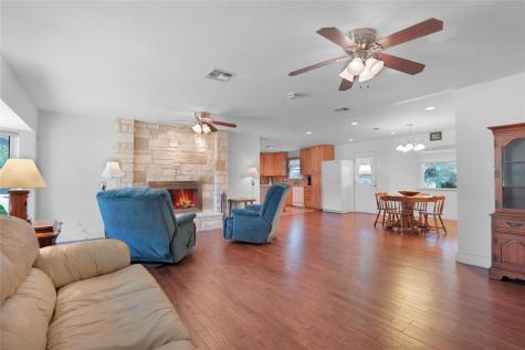 661 W South Street Bertram TX 78605