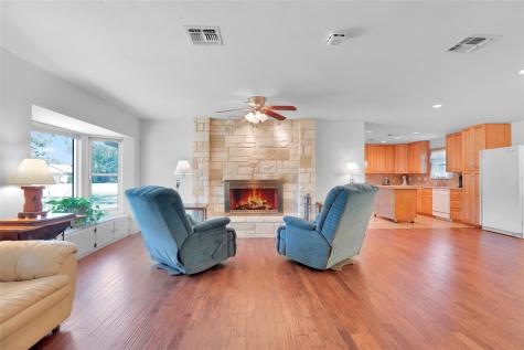 661 W South Street Bertram TX 78605