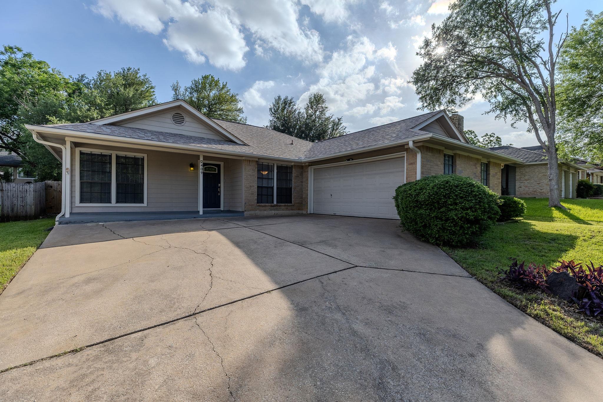 2409 Water Well Lane Austin TX 78728
