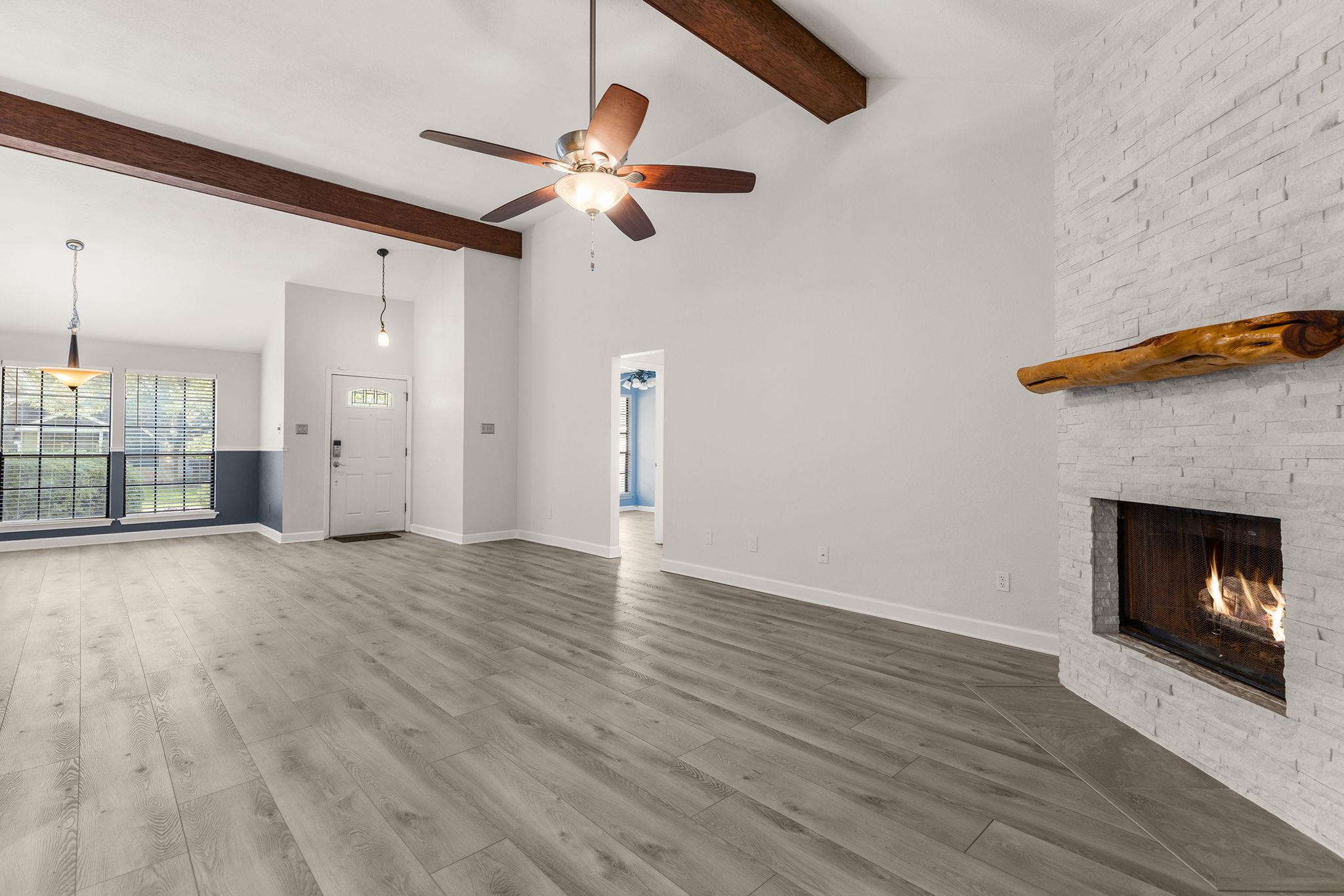 2409 Water Well Lane Austin TX 78728