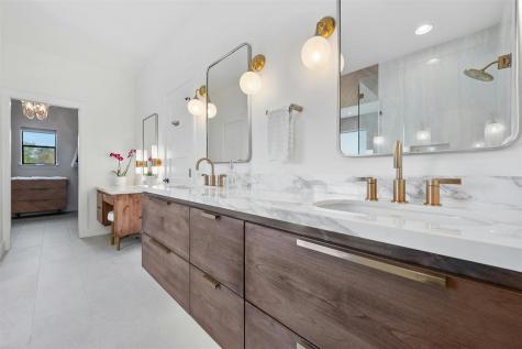 333 Stallion Lane Dripping Springs TX 78620