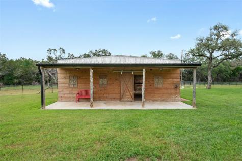 333 Stallion Lane Dripping Springs TX 78620
