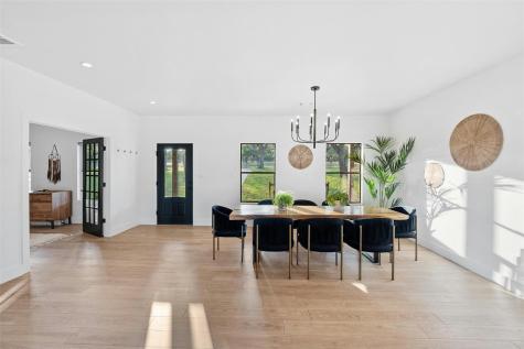 333 Stallion Lane Dripping Springs TX 78620