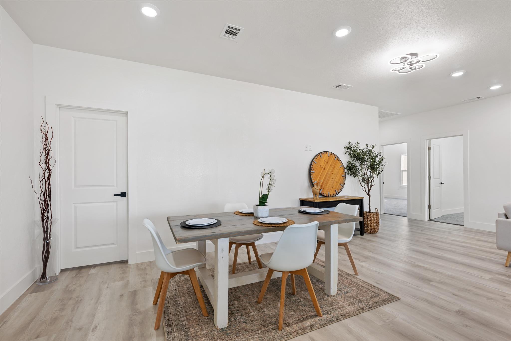 195 Bianca Circle Del Valle TX 78617