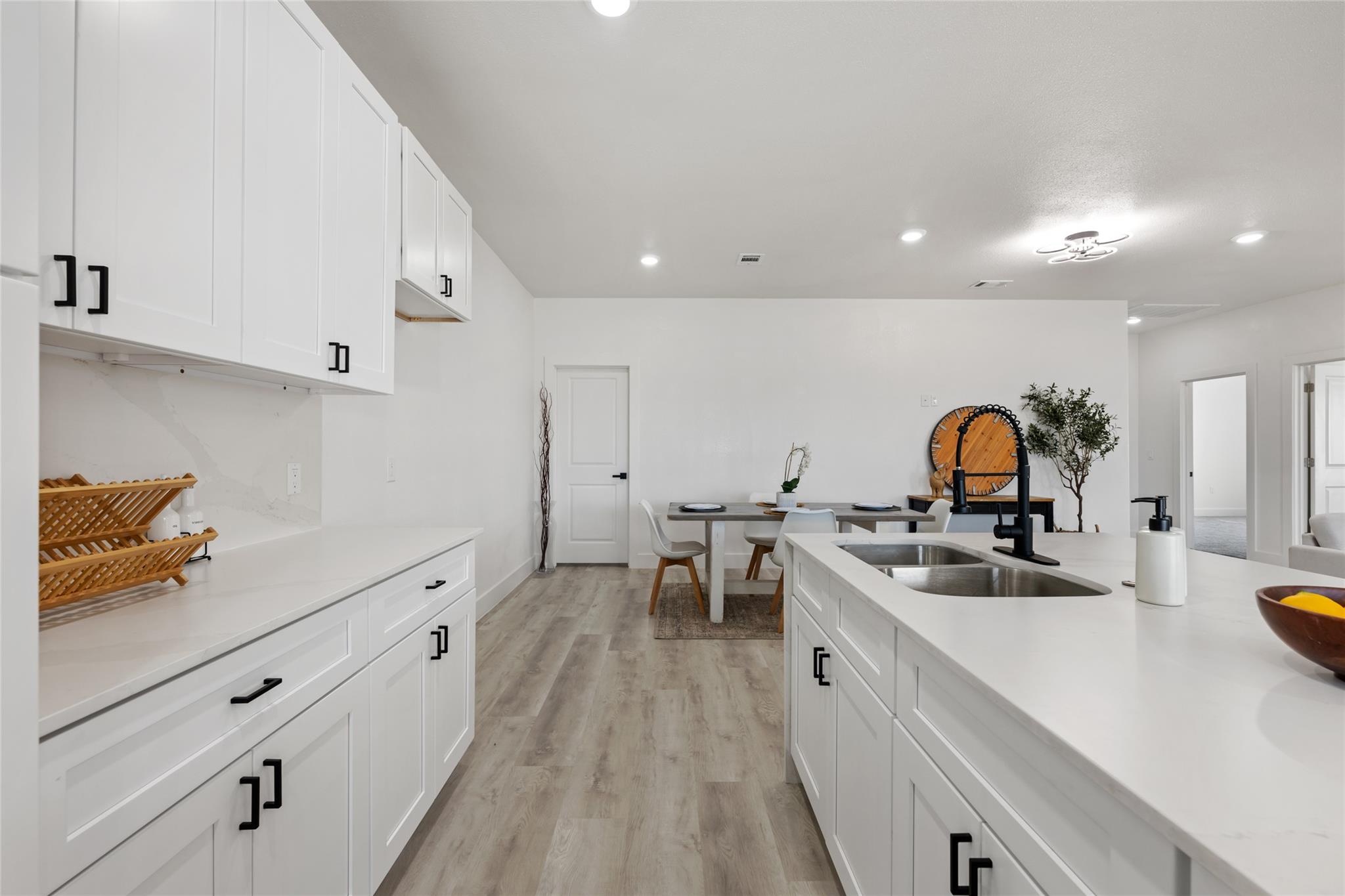 195 Bianca Circle Del Valle TX 78617