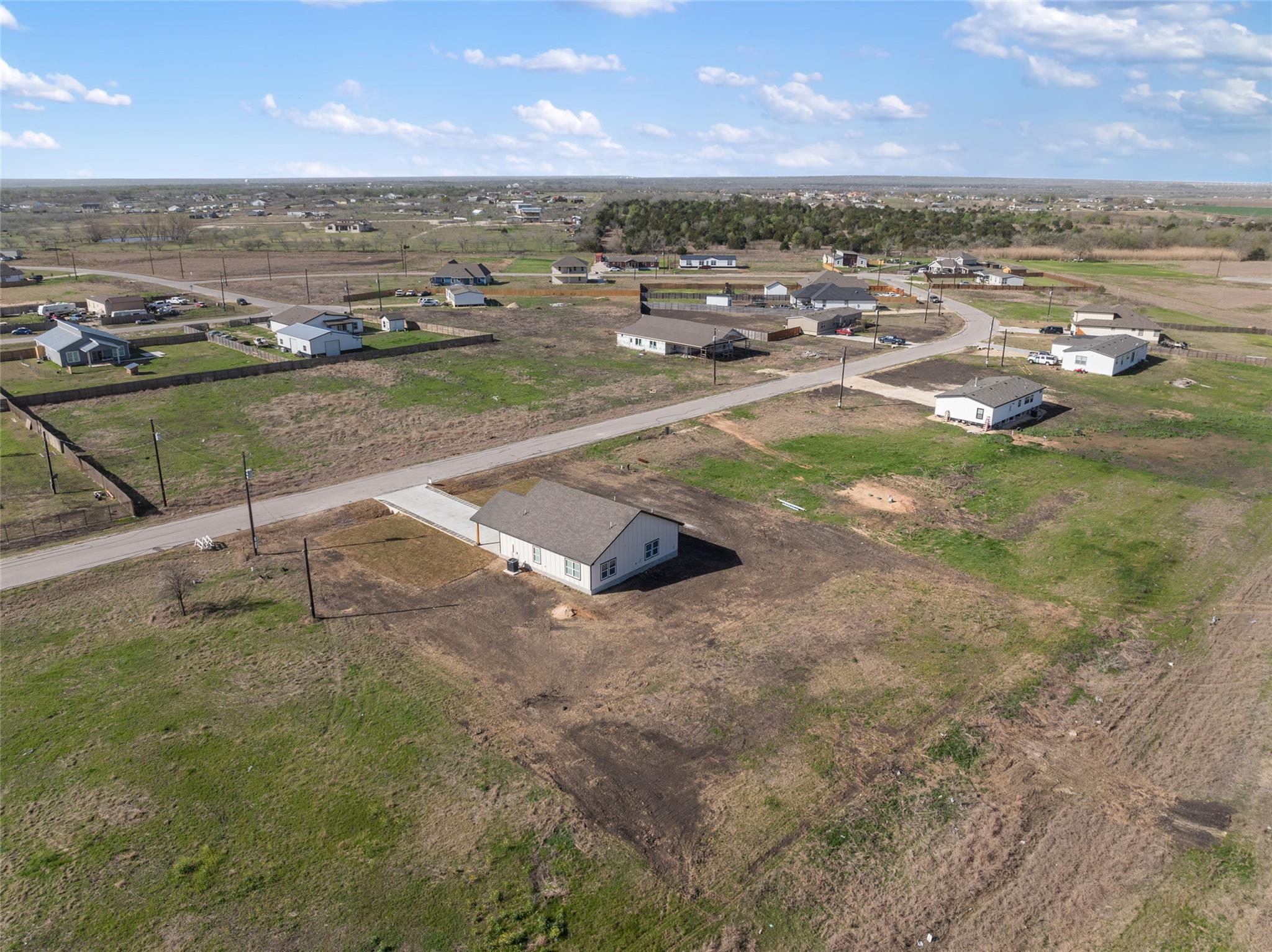 195 Bianca Circle Del Valle TX 78617