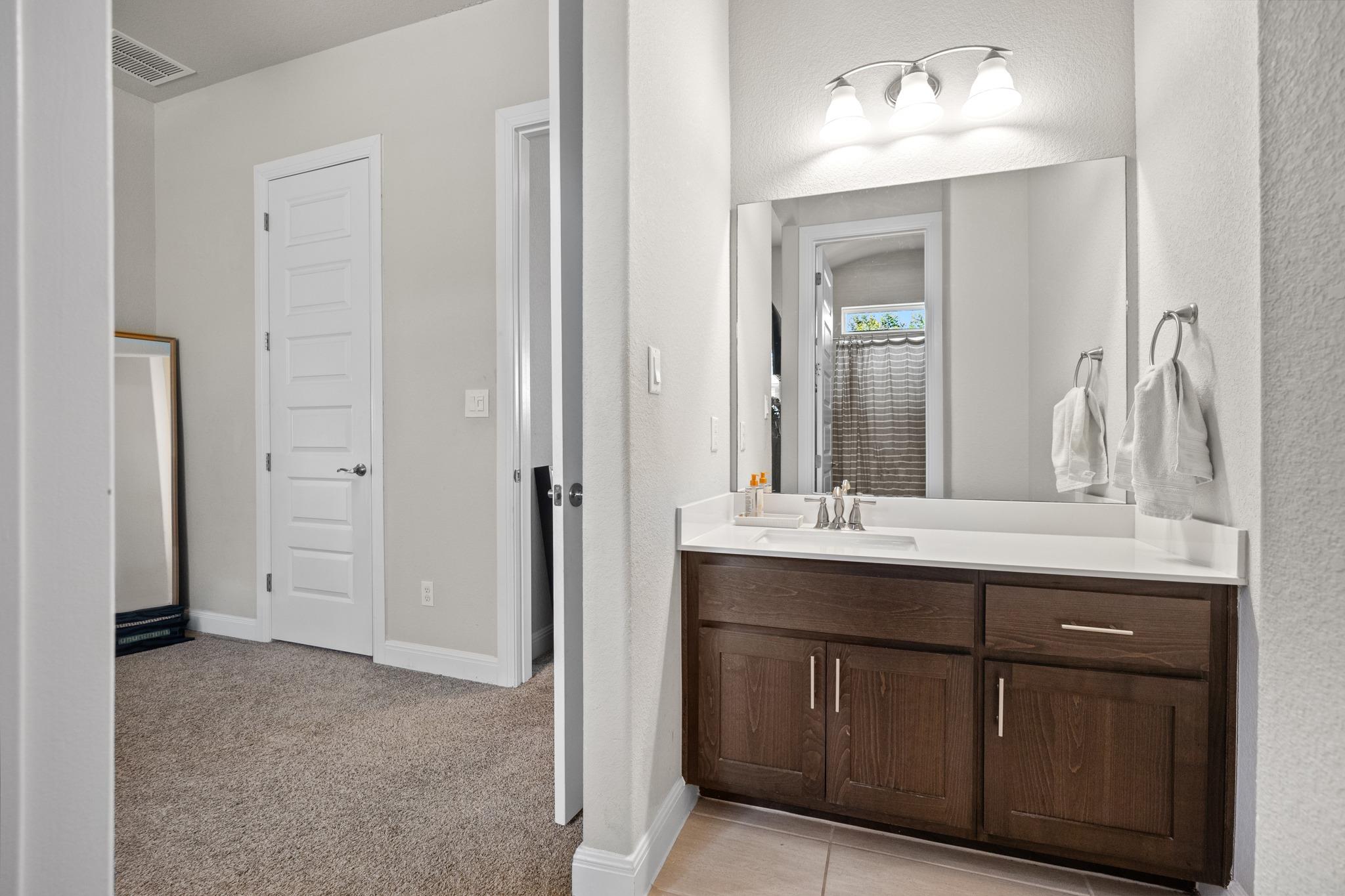 331 Linden Loop Driftwood TX 78619