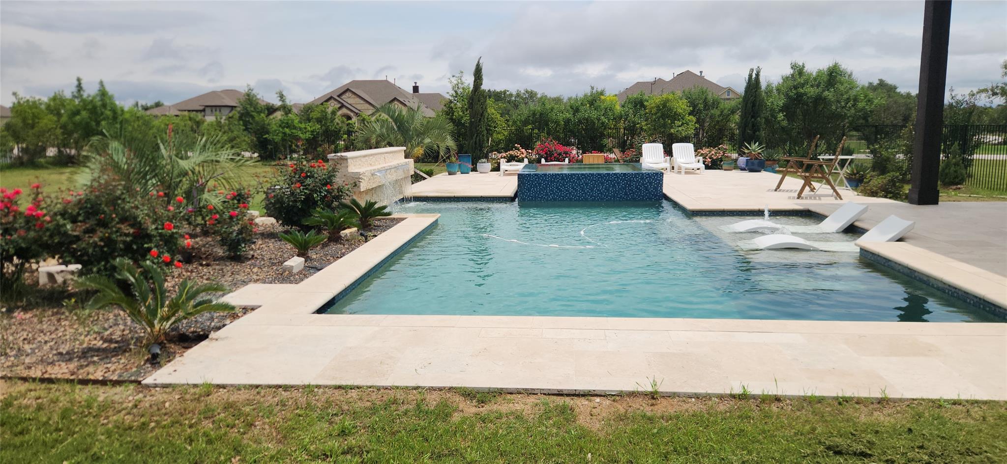 331 Linden Loop Driftwood TX 78619