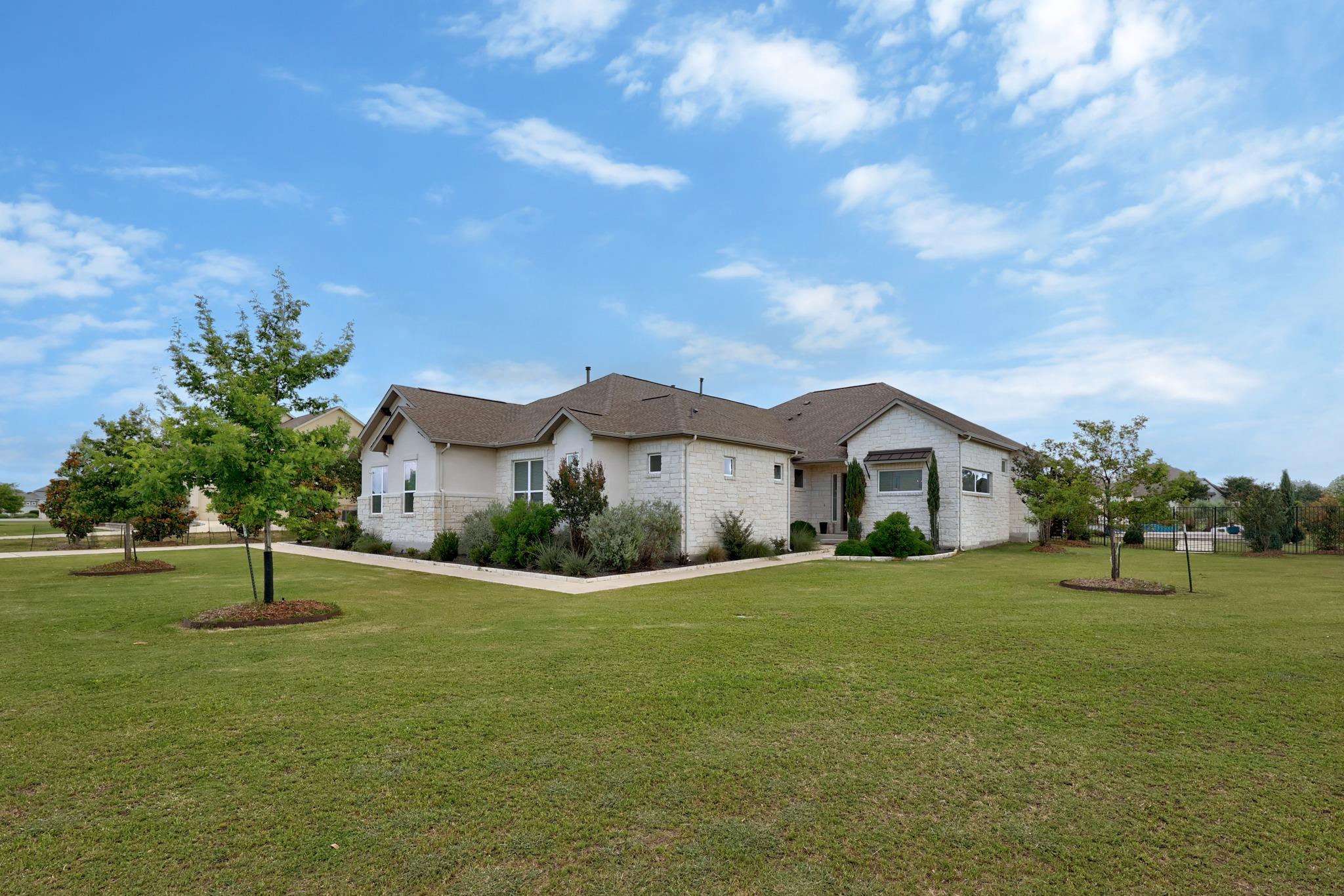 331 Linden Loop Driftwood TX 78619
