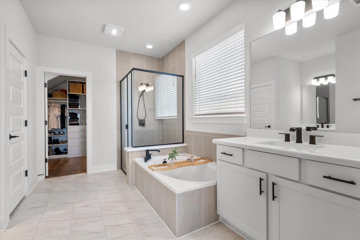 8509 Thompson Teal Trail Austin TX 78744