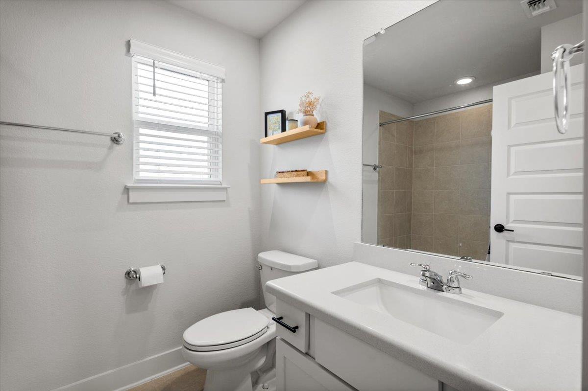 8509 Thompson Teal Trail Austin TX 78744