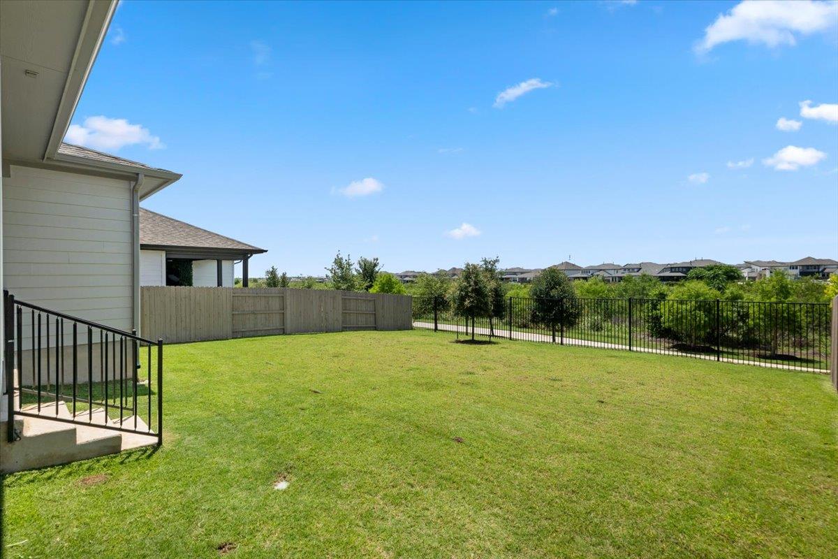 8509 Thompson Teal Trail Austin TX 78744