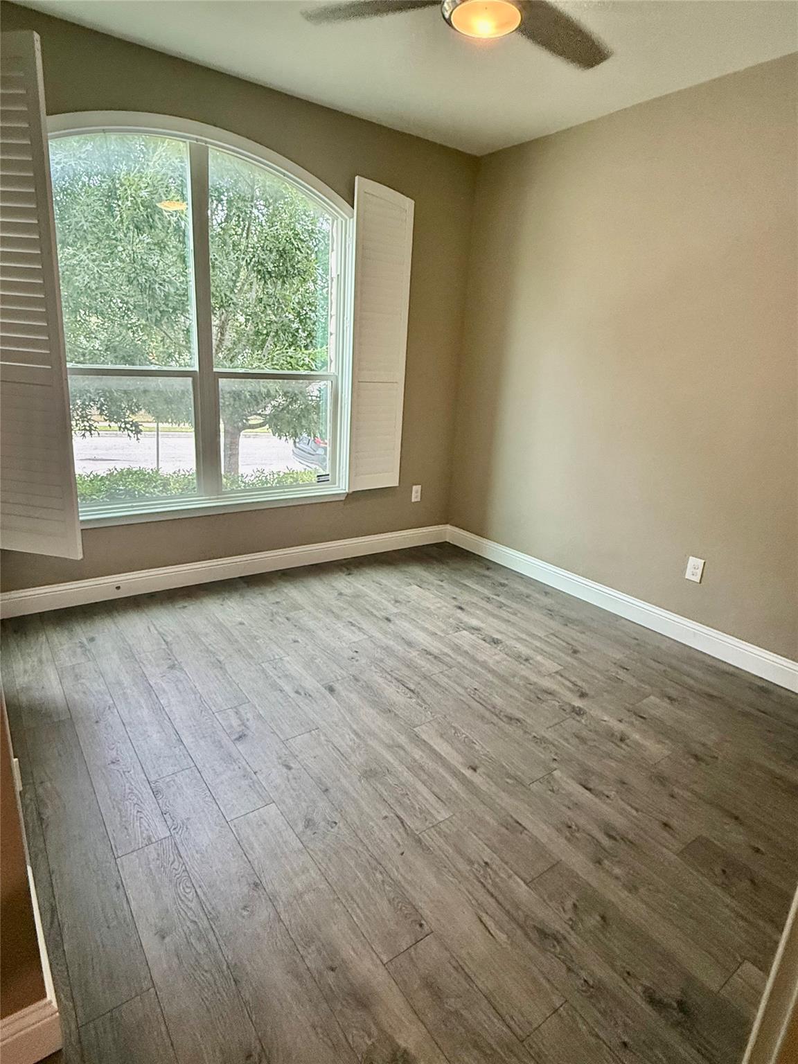 6904 Ondantra Bend Austin TX 78744